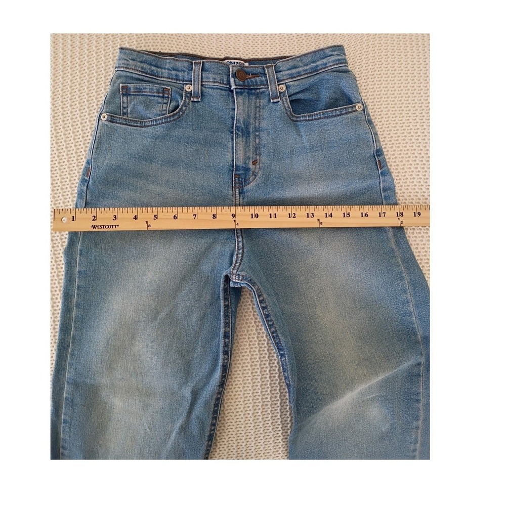Levi's 501 Straight Leg Jeans Distressed Blue Wash Button Fly Women W25 L30 - Picture 12 of 12